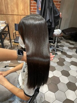 シェノン 武庫之荘(CHAINON) 黒髪/グレージュカラー/ボブウルフ/ココアベージュ/髪質改善