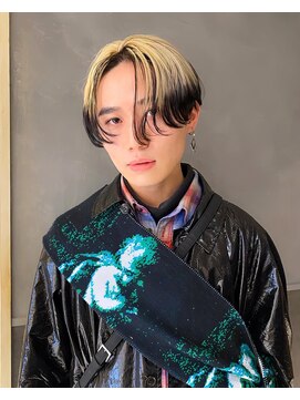 キャロルガーデンズ ボコカ 表参道(Carroll Gardens bococa) グラデーション/センターパート/ブリーチ/メンズ