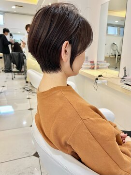 ヴィーヴォ 深江橋店(VIVO) 【VIVO】スッキリ収まる襟足くびれショートヘア ショートカット