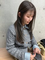 エウペ 渋谷(WEUPE)&nbsp;斜めバング/グレージュカラー/デザインカラー/シルキーベージュ