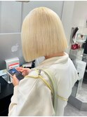 13815金髪マロンベージュブロンドニュアンスカラーベージュボブ