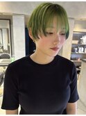 ネオングリーン×ディープグリーン