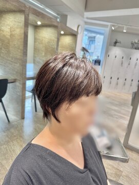 ブロッサム 保谷(Blossom) ふんわりショートボブ透明感アッシュブラウン小顔ナチュラル