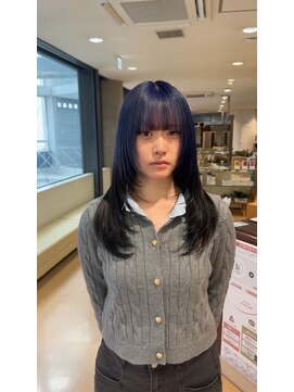 アウラ(AURA) グレージュカラー透明感カラーオリーブカラー