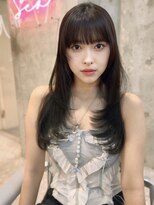 シーシンジュク 新宿南口(Sea shinjuku)&nbsp;ミニウルフ×チェリーブラウン[くびれヘア/イメチェン/夏]