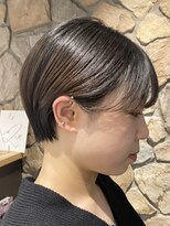 ルイ(ROUIS produced by LUCK 津田沼) ROUIS 津田沼 丸みショート/耳かけショート/津田沼