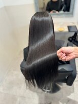 ネリネ 船橋駅南口店(Nerine) グレーベージュ/レイヤーカット/オリーブベージュ/髪質改善