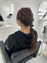 ミルメルシー(Mille mercis)&nbsp;ヘアセット／ロングヘア／編みおろし／お持ち込み写真参考