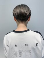 テトヘアー(teto hair) short(ハンサムショート、ソフトグレー、刈り上げ女子)