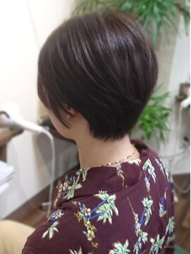 グラティアス(Gratias) 丸み大人ショート
