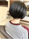 前下がりショートボブ