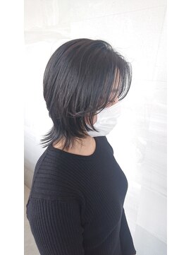 サロン Salon アイ アート ネオウルフ