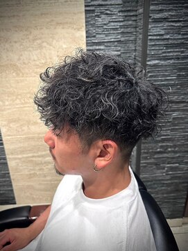 ヒロギンザ 大阪本店(HIRO GINZA) ツーブロ×パーマスタイル