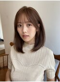 大人かわいいミディアムレイヤーピンクベージュ顔まわりレイヤー