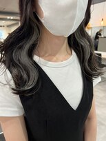 ツキ 横浜店(tuki)&nbsp;インナーカラーケアブリーチイヤリングカラーハイライトレイヤー