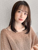 うる艶髪前髪外ハネボブ大人可愛いウェットヘア斜めバング