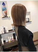 前下がりボブ ハイライト アプリコットオレンジ