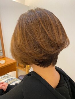 カルム ヘアー(calme hair)の写真/カラーデトックスでダメージを抑制し、色持ちもUP★髪にも頭皮にも優しい施術が嬉しい♪明るい白髪染めも◎