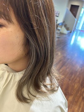 アキラ 名谷店(akira) ハイライト/イヤリングカラー×カット