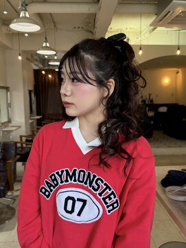 シュシュ(chouchou) くるくるハーフアップ