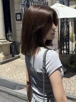 シティ(CITY) ツヤ髪グレージュ×レイヤーボブ 【CHICA】