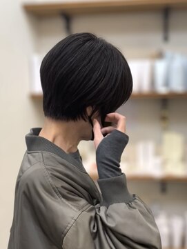 大人ショート/コンパクトショート/白髪活かしカラー/