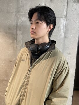 オルカ(ORCA) men's/顔周り/ニュアンスパーマ/韓国/センターパート/新宿