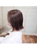 切りっぱなしボブ、ヘーゼルブラウン