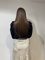 リタ(RITA) 髪質改善×明るめシナモンベージュ