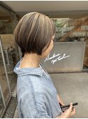 脱黒染め！白髪染めをやめていくカラー