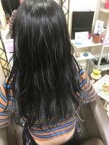 アールモンドヘア新世界&nbsp;インナーグレーcolor