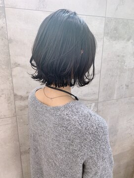 アンド ストーリーズ(&STORIES) 【大人かわいい小顔スリークボブローライト20代30代40代】