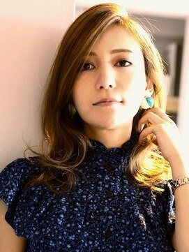 ココラー(COCOlar) 大人綺麗