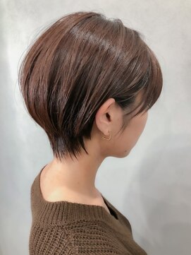 ローカス 昭島(Locus) 丸み/くびれ/耳かけショートボブ/ワンサイドボブ