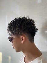 ブルーモスク トウキョウ(TOKYO)&nbsp;パーマ×刈り上げ