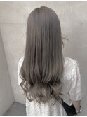ホワイトグレージュ
