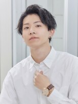 爽やかビジネスツーブロック刈り上げアップバング