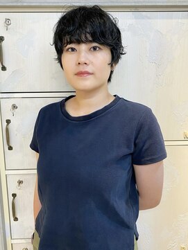 レス 伏見(LESS) ショートパーマ