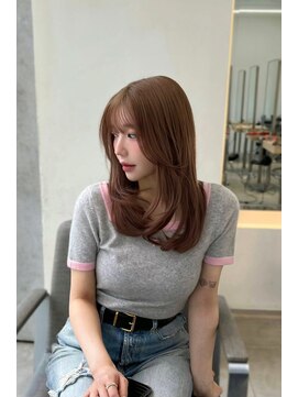 ラル 立川南口(lar) ミディアムレイヤー2_イメチェン美髪外ハネボブホワイトブロンド