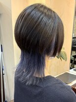 キャラ 池袋本店(CHARA) 視線を奪う個性派クラゲカット×インナーカラー【池袋/ウルフ】