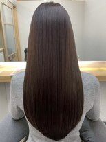 エクラート リアーラ 横浜店(ECLART Reala) 柔らか質感オリーブベージュ☆藤原