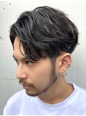 渋谷フェザーパーマフェザーショートセンターパート刈り上げ七三