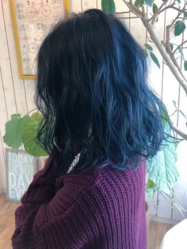 パコ(Paco) ☆ダークグレー×コバルトブルー×リラックスウェーブ☆