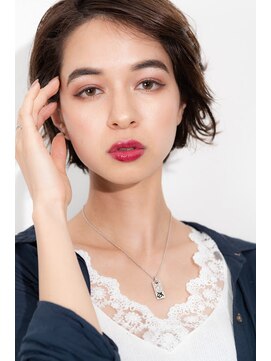 グロウ バイ グラフィー(GLOW by Graphy) graphy☆色っぽショート