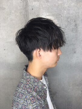 ゼンコー アオヤマ(ZENKO Aoyama) 横顔が素敵に決まるグランジツイストパーマ[表参道/青山］