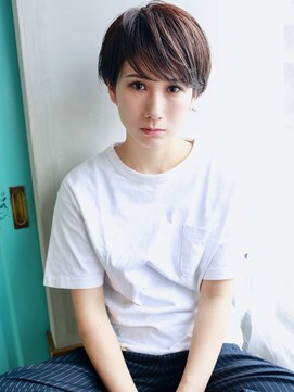 バース(BIRTH) 天神【BIRTH】斜めバング×エッジショート×小顔 2