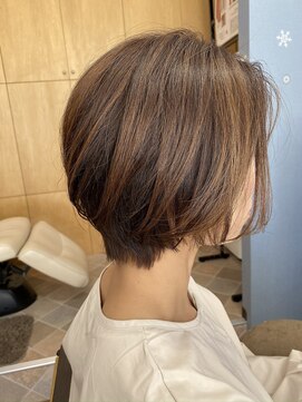 イース(ease) ショート