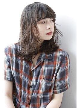 イグレックビス(igrek bis) 抜け感ラフウェーブ　IGREKBIS渋谷