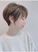 寒色くびれショート