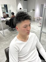 キートス(Kiitos)&nbsp;大人アップバング×フェードスタイル0.4mm/9mm